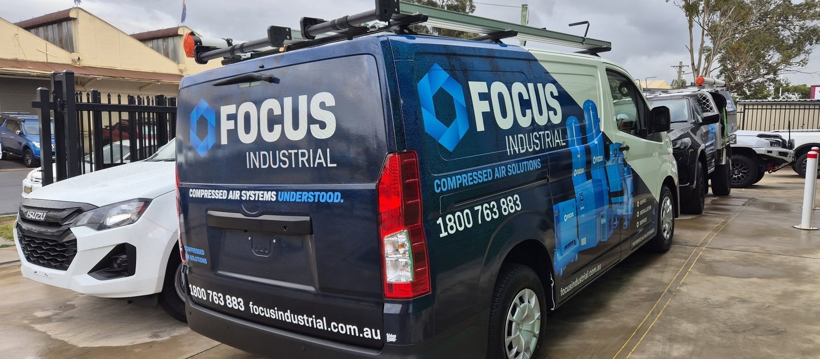 Fleet vehicle fitout